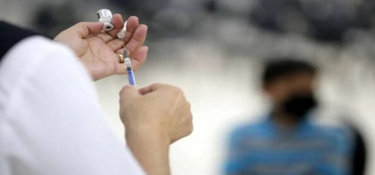 98 municipios del Edomex se suman a la vacunación covid para menores de 8 años