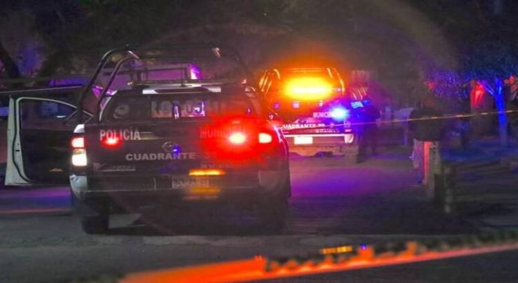 Victiman a hombre en presunto ajuste de cuentas en Ecatepec