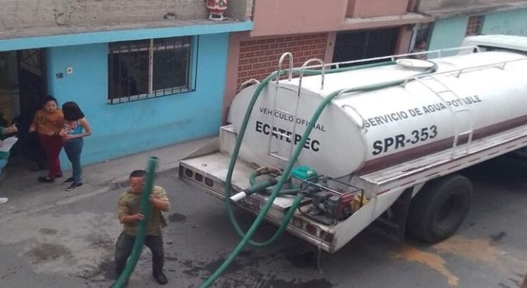 Agua potable se encuentra en niveles mínimos históricos