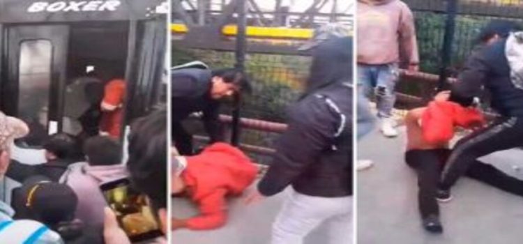 Chofer arrolló a peatones y pasajeros le dan brutal golpiza en Ecatepec