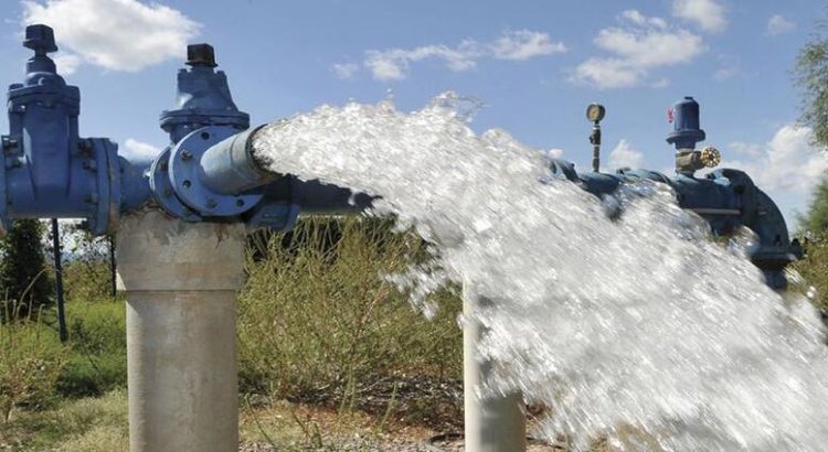 Aprueban ajustes a tarifas de agua en 20 municipios del Edomex
