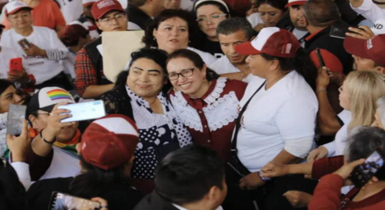 “¡Vamos a arrasar!”: advierte Azucena Cisneros durante su cierre de campaña en Ecatepec