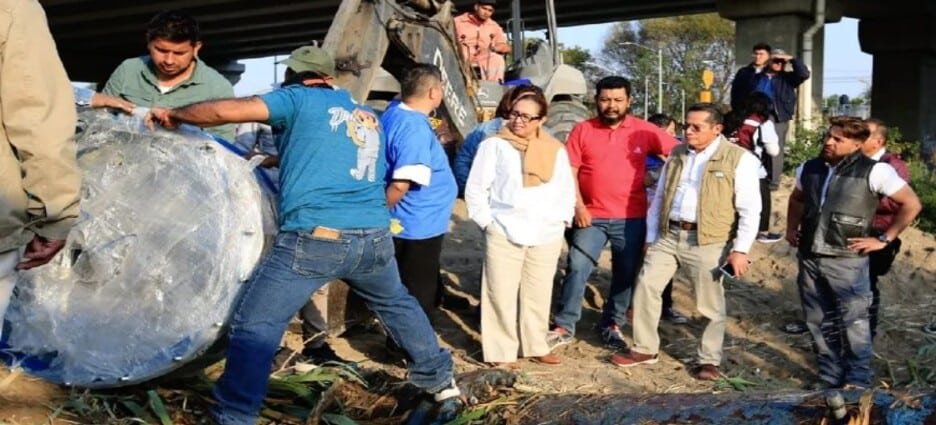 Detectan 2 mega fugas en tubería que abastece a la Quinta Zona en Ecatepec