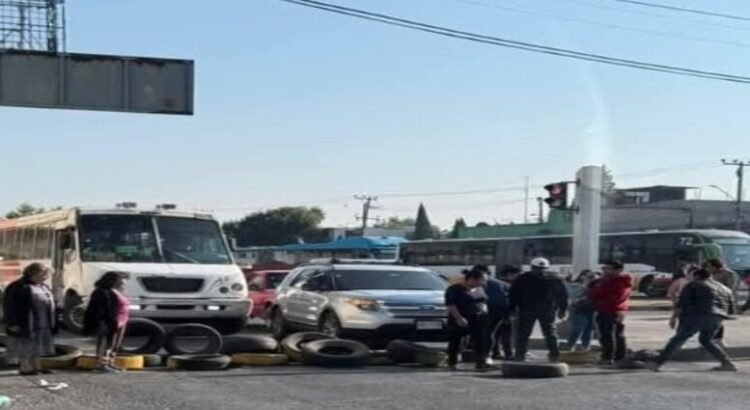 Autoridades han rezagado durante años hundimiento en primaria de Ecatepec