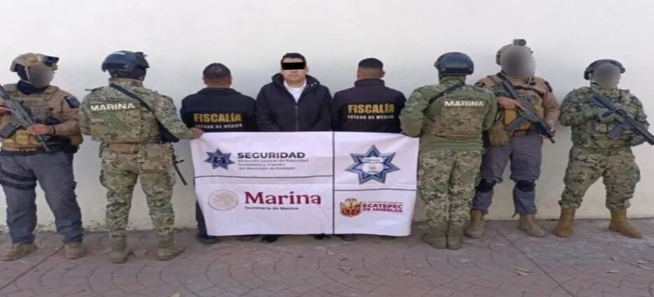 Detienen a ex subdirector de la Policía de Chicoloapan por extorsión en Ecatepec