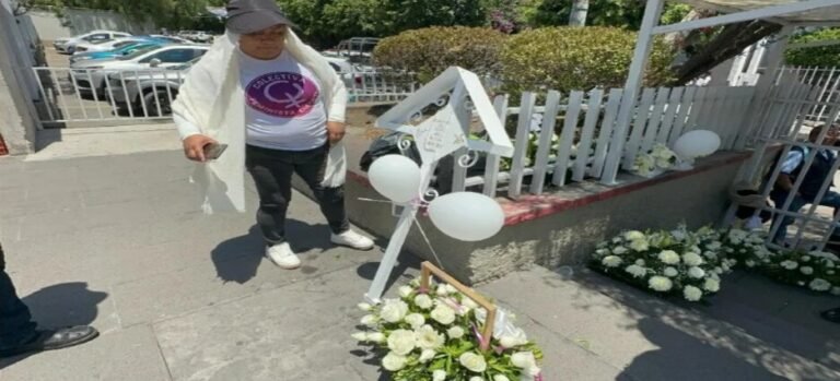 Piden entrega del cuerpo de bebé que fue hallada muerta en canal de Ecatepec
