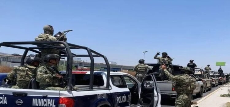 Blindan alrededores de Ecatepec para evitar “fenómeno cucaracha”