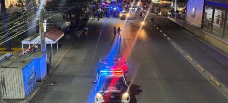 Habitantes de Ecatepec se vuelven a manifestar por falta de agua