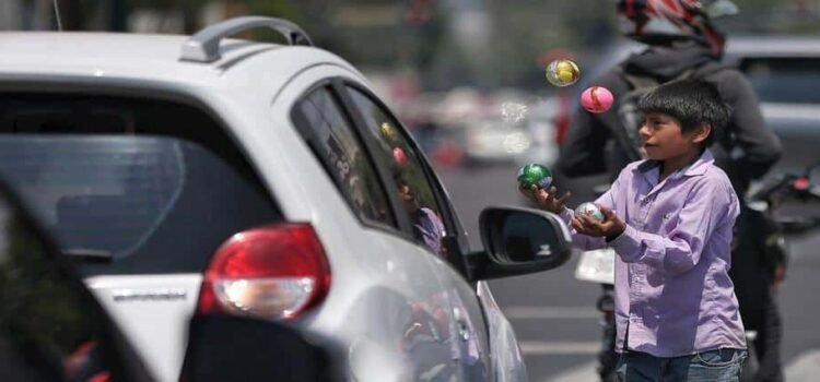 Más de 318,000 menores trabajan en el Edomex Más de 318,000 menores trabajan en el Edomex