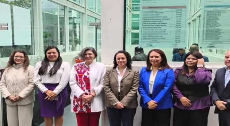 Jueces, juezas y magistrados del Poder Judicial del Edomex reciben constancia de mayoría