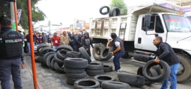 Avanza operativo rastrillo social en Jardines de Santa Clara, Ecatepec