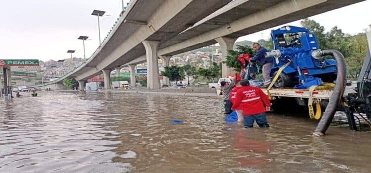 Realizan desazolve en las 10 colonias más afectadas por lluvias de Ecatepec Realizan desazolve en las 10 colonias más afectadas por lluvias de Ecatepec