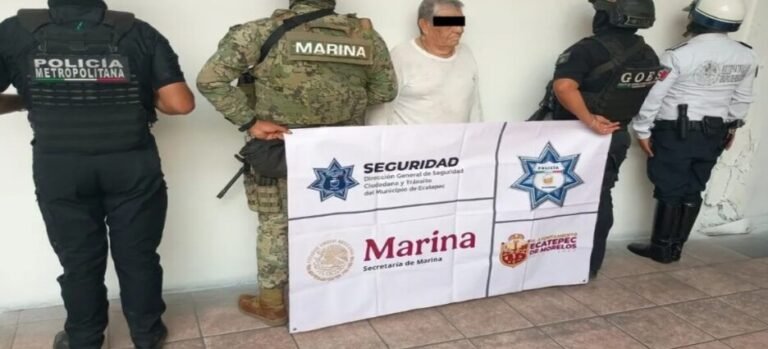 Detienen a hombre mayor que amenazaba con arma larga a mujeres en Ecatepec