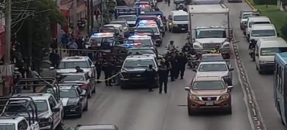 Victiman a hombre a bordo de automóvil en Ecatepec