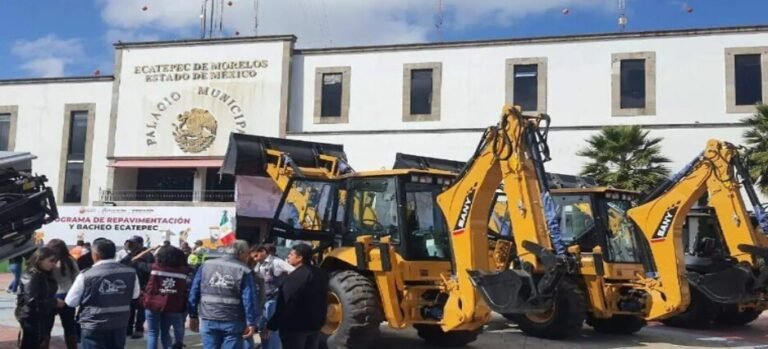Gobierno de Ecatepec invierte 143 MDP en máquina para bacheo