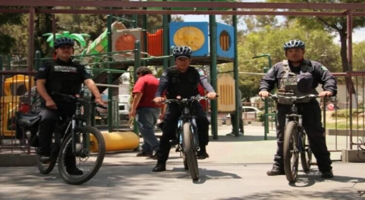 Policías en bicicletas reducen índice de robos en Ecatepec