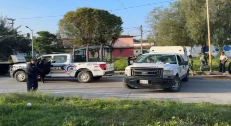 Balean a 2 hombres mientras viajaban en motocicleta en Ecatepec