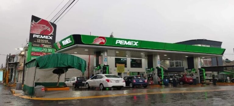 Reportan desabasto de gasolina en estaciones de Ecatepec