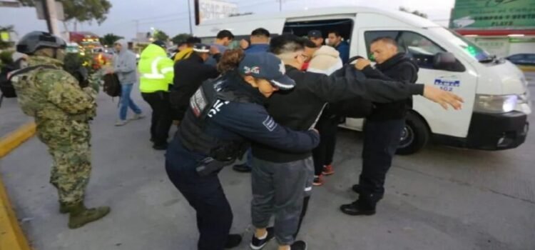 Refuerzan seguridad en puntos prioritarios de Ecatepec Refuerzan seguridad en puntos prioritarios de Ecatepec