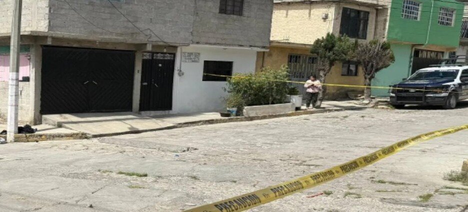 Linchan y atropellan a presuntos ladrones en Ecatepec; uno perdió la vida