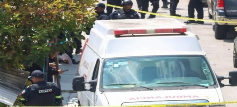 Autoridades investigan feminicidio de checadora en base de Transportes Ecatepec