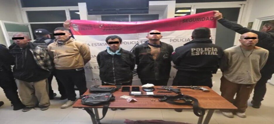 Detienen a grupo armado con metanfetamina en Ecatepec; hay cinco detenidos