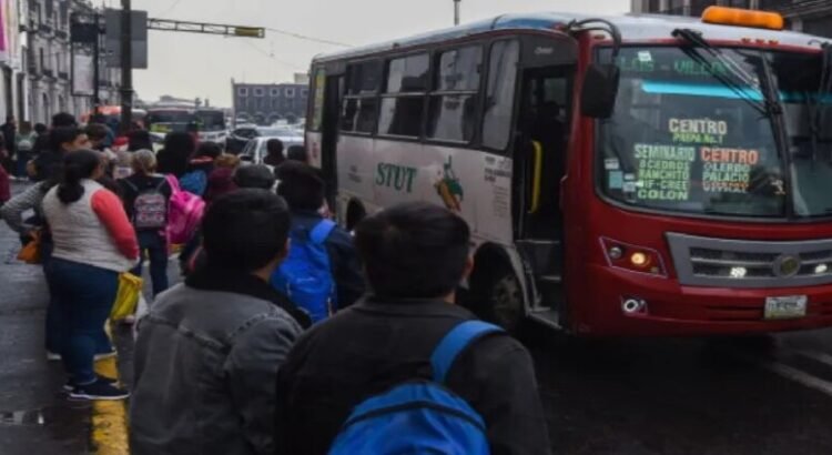 "Aumento al pasaje en Edomex no es tarifazo; compromete a mejorar servicio": Canapat “Aumento al pasaje en Edomex no es tarifazo; compromete a mejorar servicio”: Canapat