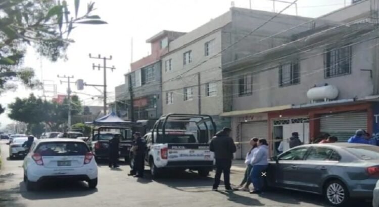 Balean a hombre mientras iba recoger a sus hijas para llevarlas a la escuela en Ecatepec