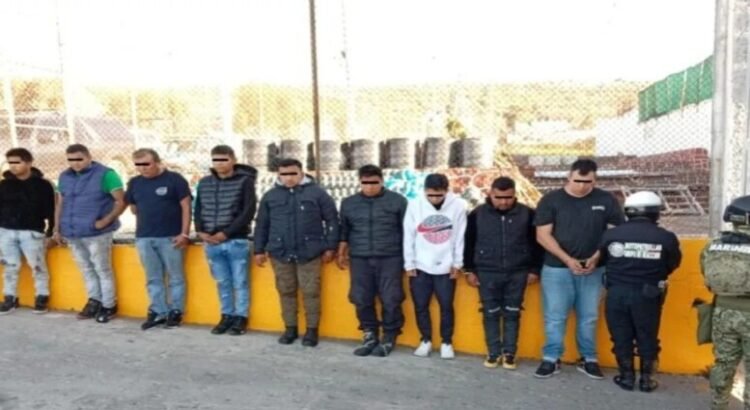 Trasladan a penal a banda de montachoques ligados a Los 300 en Ecatepec