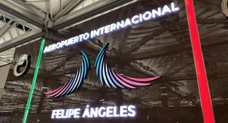 Cancela Estados Unidos varias rutas aéreas de México