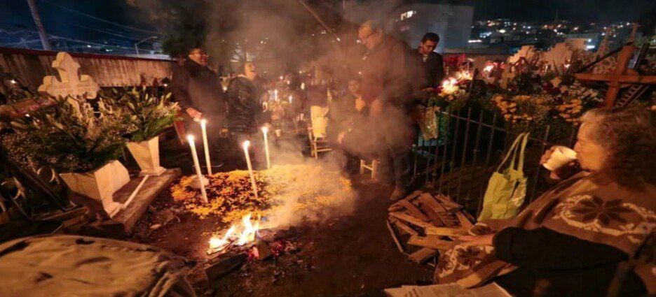 Regulación Sanitaria de Edomex vigilará panteones en Día de Muertos