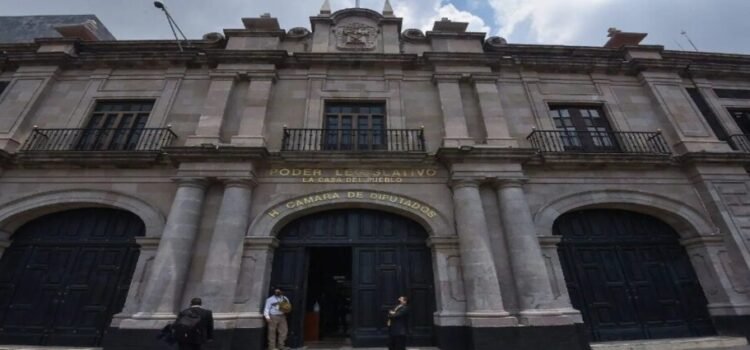 Contraloría legislativa cuenta con 8 expedientes en contra de alcaldesa de El Oro en Edomex Contraloría legislativa cuenta con 8 expedientes en contra de alcaldesa de El Oro en Edomex