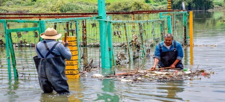 Desazolvan 713 kilómetros de redes de drenaje este 2025 en Edomex