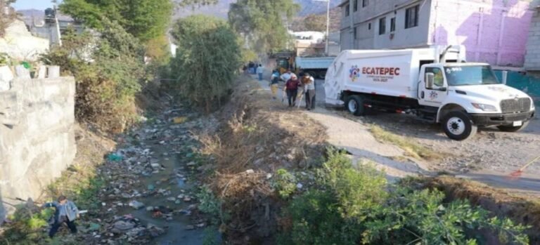 Arranca programa permanente de limpieza de barrancas para prevenir inundaciones en Ecatepec