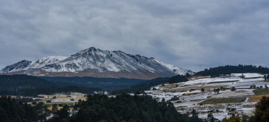 Frente frío 33 provocará caída de nieve en volcanes y granizo en algunas zonas del Edomex