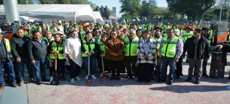Inicia mantenimiento de camellones en avenidas principales de Ecatepec