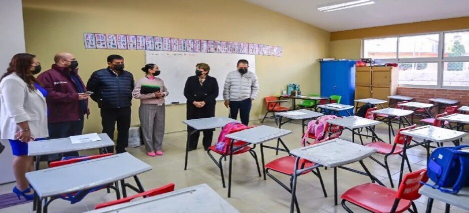 Gobernadora Delfina Gómez supervisa uso de cubrebocas en escuelas del Edomex