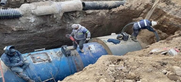 Comisión del Agua del Edomex repara fugas en Macrocircuito del Sistema Cutzamala