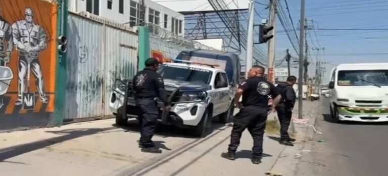 Policía evita despojo de predio en Santa María Chiconautla, Ecatepec
