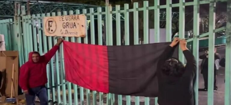 Huelga en Colegios de Bachilleres deja sin clases a más de 10,000 alumnos en el Edomex