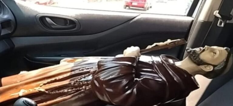 Roban figura de un santo en Iglesia de Ecatepec