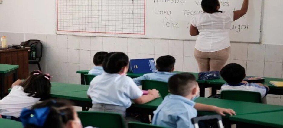 Incrementan 20% denuncias contra maestros por acoso en Edomex