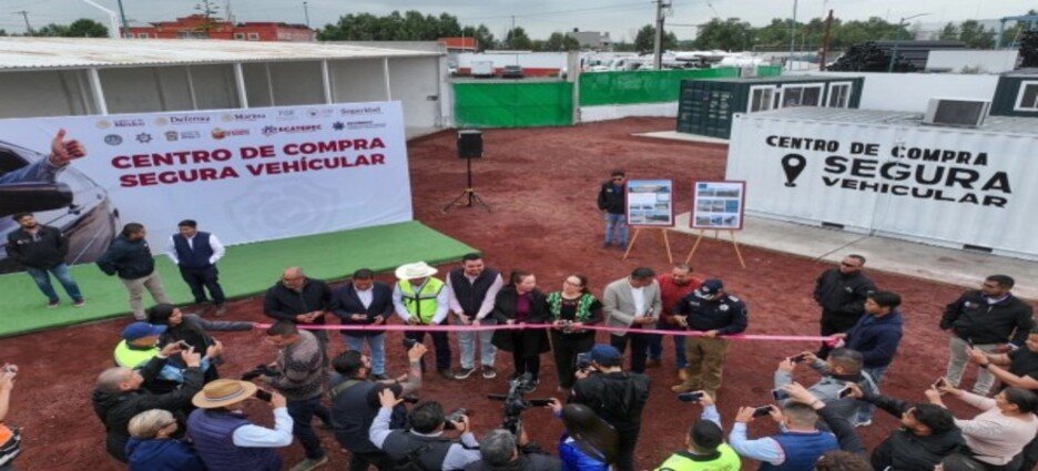 Abren centro para compra segura de autos en Ecatepec